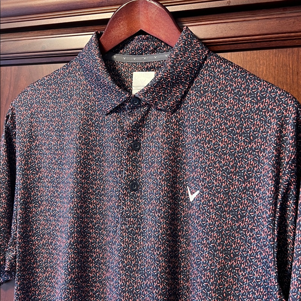 Like New Callaway Opti-Dri Classic Rare Multicolored Design Blue & Red Golf Polo